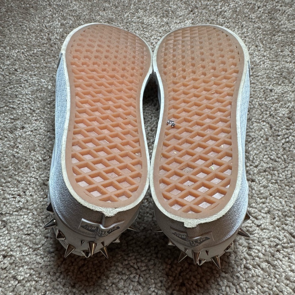 Vans Women's White Platform Sneakers - Picture 5 of 9